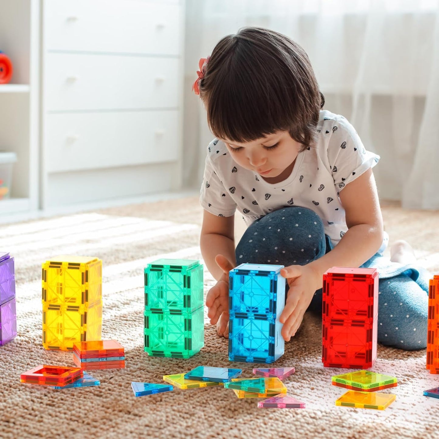 Gemmicc Magnetic Tiles, 126 PCS + Storage Case + 2 Figures, STEM Building Blocks Magnet Toys for Kids,Educational Building Toy Stacking Blocks for Boys Girls,Huge Set with 2 Cars